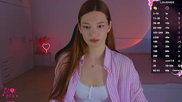 Snapshot of CuteAriel7 chatting on June 11, 4:49 pm CuteAriel7 online show from June 11, 4:49 pm