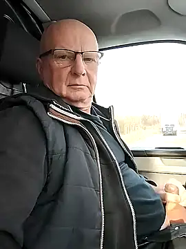 Snapshot of Zeigegeilehure chatting on November 24, 10:48 am Zeigegeilehure online show from November 24, 10:48 am