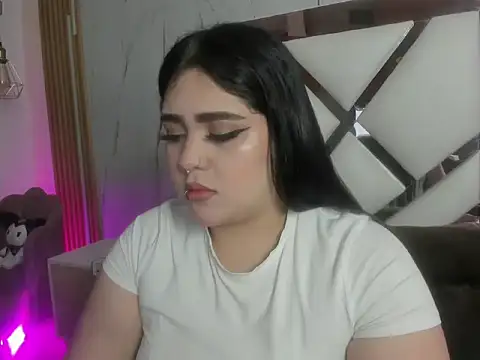 im bunny   online show from March 27, 11:43 am