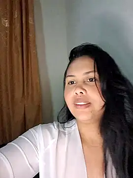Snapshot of Alessandraa- chatting on June 27, 3:44 am Alessandraa- online show from June 27, 3:44 am