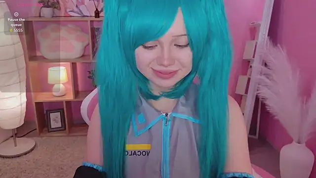 Snapshot of Kyomi_Sun chatting on November 16, 3:39 pm Kyomi Sun online show from November 16, 3:39 pm