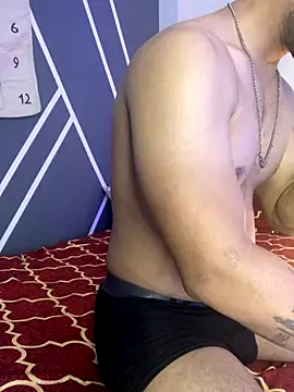 ohyeahkarry online show from September 8, 9:14 pm