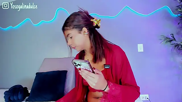 Snapshot of AlinaSweett_ chatting on September 22, 1:35 pm AlinaSweett online show from September 22, 1:35 pm