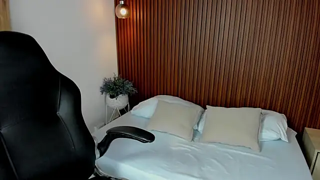 alice coopperx online show from September 20, 12:17 pm