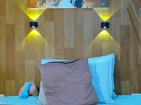 MaicolParker  online show from April 5, 2:36 pm