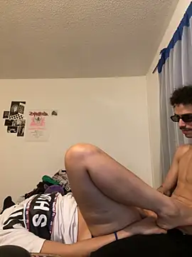 Snapshot of lordpussy__ chatting on November 2, 1:08 am lordpussy online show from November 2, 1:08 am