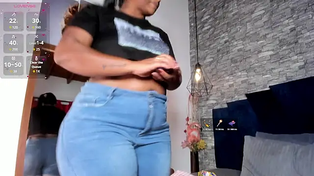 Emily Brown18 online show from March 19, 4:27 am