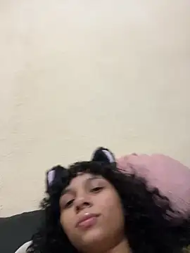 Snapshot of Casal-foda_braba chatting on October 13, 3:50 am Casal-foda braba online show from October 13, 3:50 am