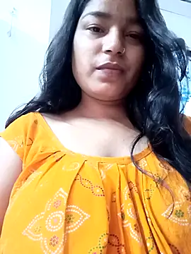 Snapshot of Hot-Jasmin chatting on April 12, 12:37 am Hot-Jasmin online show from April 12, 12:37 am