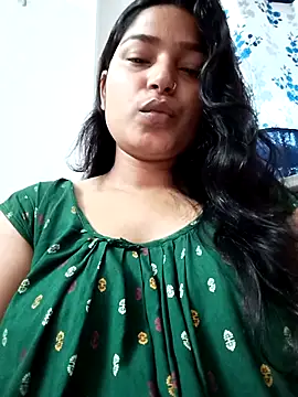 Snapshot of Hot-Jasmin chatting on April 15, 12:39 am Hot-Jasmin online show from April 15, 12:39 am