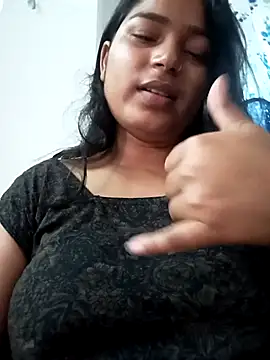 Snapshot of Hot-Jasmin chatting on April 17, 2:14 am Hot-Jasmin online show from April 17, 2:14 am