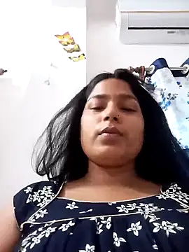 Snapshot of Hot-Jasmin chatting on May 2, 10:31 am Hot-Jasmin online show from May 2, 10:31 am