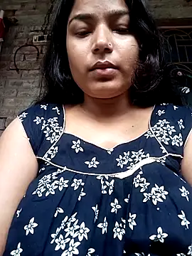 Snapshot of Hot-Jasmin chatting on July 5, 1:01 am Hot-Jasmin online show from July 5, 1:01 am