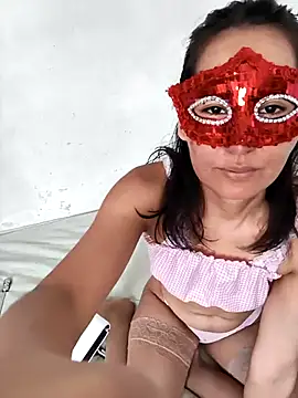 Luu-Lii777 online show from March 5, 5:36 am