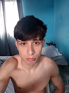 Snapshot of matiatr1112 chatting on November 4, 5:01 pm matiatr1112 online show from November 4, 5:01 pm