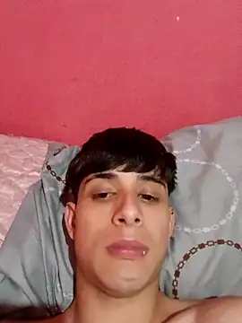 Snapshot of matiatr1112 chatting on November 29, 12:13 am matiatr1112 online show from November 29, 12:13 am