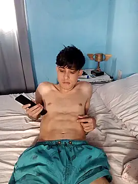 Snapshot of matiatr1112 chatting on December 20, 11:17 am matiatr1112 online show from December 20, 11:17 am