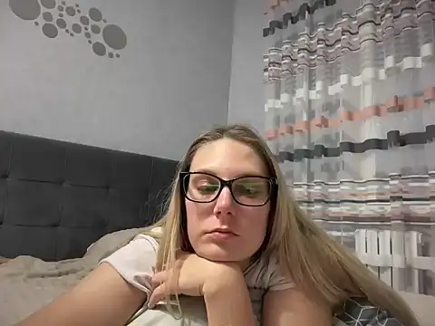 Snapshot of NikexPretty chatting on October 4, 6:06 pm NikexPretty online show from October 4, 6:06 pm