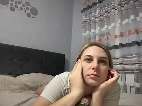 Snapshot of NikexPretty chatting on November 30, 10:47 pm NikexPretty online show from November 30, 10:47 pm