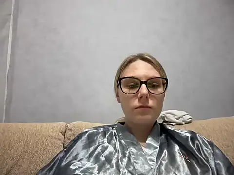 NikexPretty online show from May 3, 8:37 pm