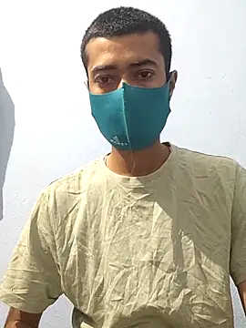 Snapshot of GirlsCrush_ chatting on September 16, 9:43 am GirlsCrush  online show from September 16, 9:43 am