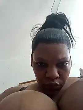 HappygalTheQueen online show from March 25, 10:10 am