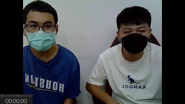 zhu000000 online show from September 12, 4:45 am