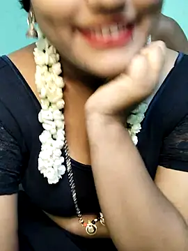 Shneeha le online show from September 10, 3:56 pm