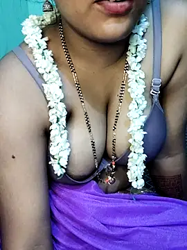 Shneeha le online show from September 21, 8:21 pm