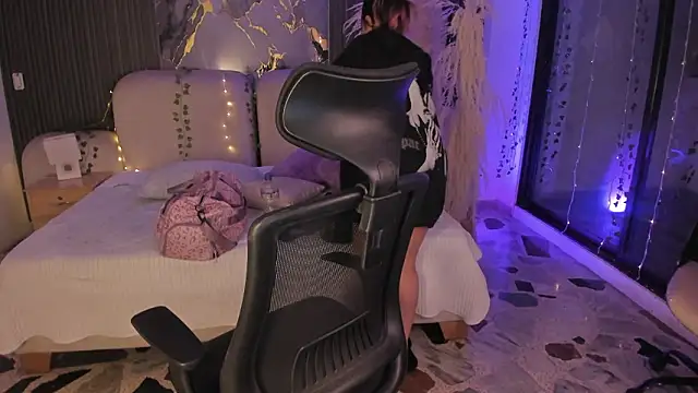 Snapshot of SarahCastro1_ chatting on February 1, 5:06 am SarahCastro1 online show from February 1, 5:06 am