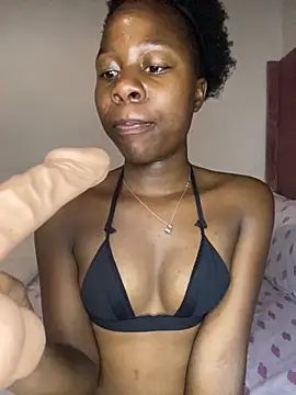 Snapshot of Crazyqueenxxx chatting on October 27, 9:30 pm Crazyqueenxxx online show from October 27, 9:30 pm