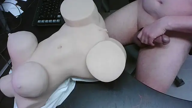 Snapshot of sissy_saski chatting on January 6, 4:00 pm sissy saski online show from January 6, 4:00 pm