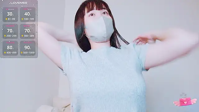 Zinzin chan online show from April 15, 6:37 pm