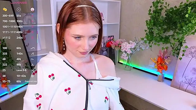 KathrinTith online show from December 3, 10:57 am