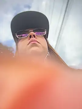 Tamara valentine online show from November 24, 8:30 pm