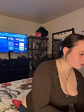 Snapshot of Shadow_Slut chatting on November 8, 11:14 pm Shadow Slut online show from November 8, 11:14 pm