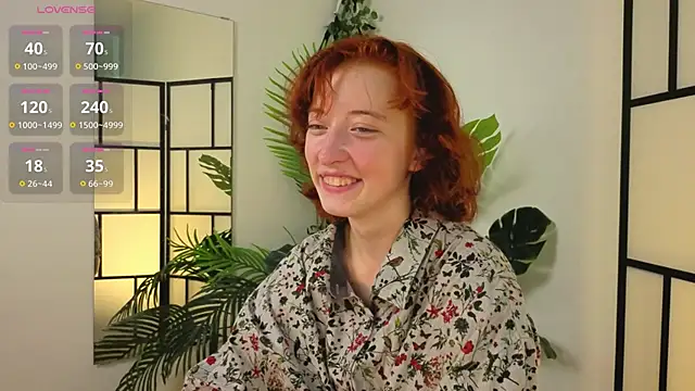 Snapshot of JuanaFriesz chatting on September 11, 7:08 am JuanaFriesz online show from September 11, 7:08 am