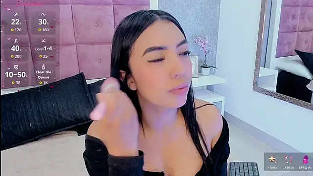 missconnor online show from October 3, 1:08 pm