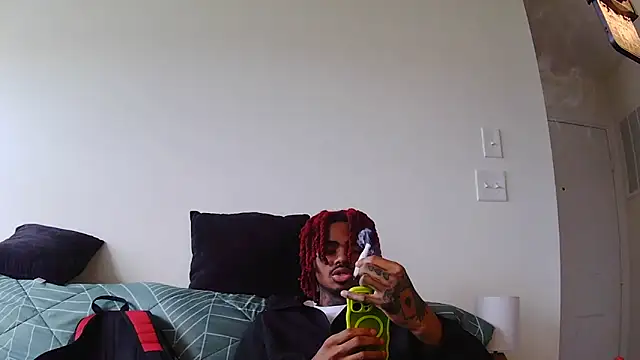 risktakinndolo online show from September 13, 4:51 pm