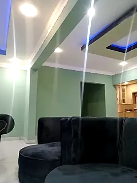 Snapshot of wambissaka chatting on December 14, 2:17 am wambissaka online show from December 14, 2:17 am