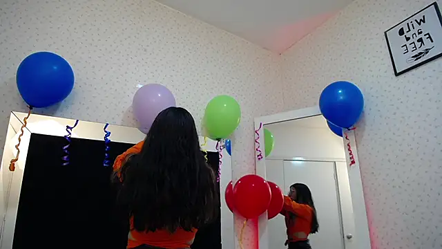 Snapshot of LunaRichy_ chatting on September 22, 12:18 pm LunaRichy online show from September 22, 12:18 pm