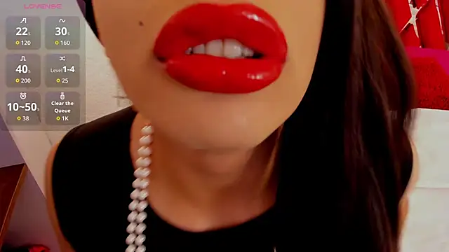 sweet Elizabeth online show from February 4, 12:22 pm