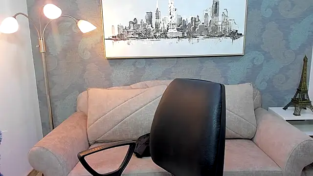 Lucia jane online show from December 22, 9:01 pm