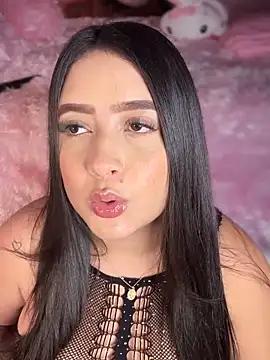 Snapshot of Emiily_Moore1 chatting on September 12, 12:22 am Emiily Moore1 online show from September 12, 12:22 am