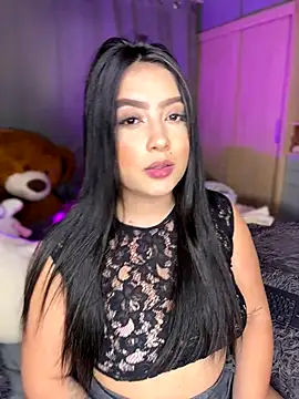 Emiily Moore1 online show from December 19, 12:50 am