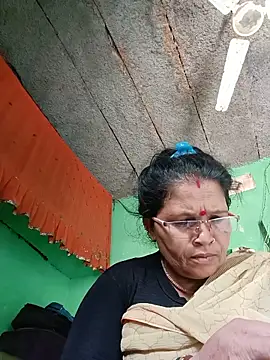 Snapshot of Manavi_x chatting on May 19, 8:09 am Manavi x online show from May 19, 8:09 am