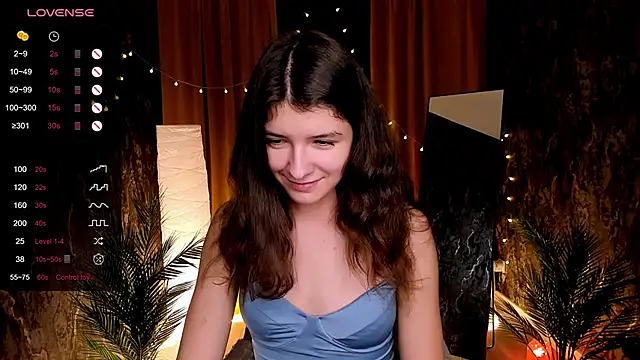 Snapshot of amy_cute_cat chatting on December 3, 8:45 am amy cute cat online show from December 3, 8:45 am