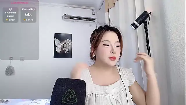 Snapshot of medusanamei chatting on September 23, 6:22 pm medusanamei online show from September 23, 6:22 pm