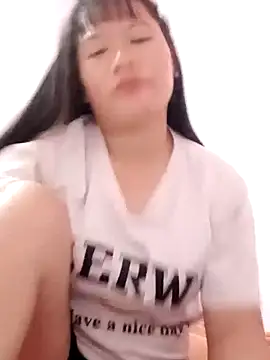 V-vivu-V online show from October 1, 2:01 pm