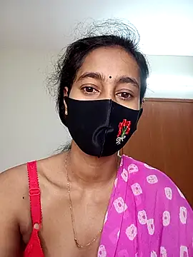 Snapshot of Softecho-03 chatting on September 28, 3:23 am Softecho-03 online show from September 28, 3:23 am